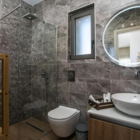 Maro Luxury Villa