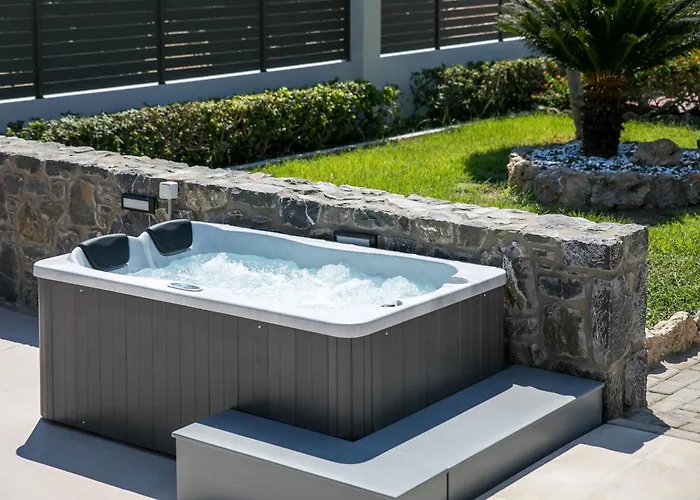 Maro Luxury * Afandu