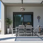 Maro Luxury Villa