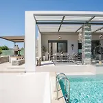 Maro Luxury * Afantou